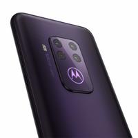 Smartphone Motorola One Zoom XT2010-1 Desbloqueado Dual Chip 128GB Android 9.0 Violeta